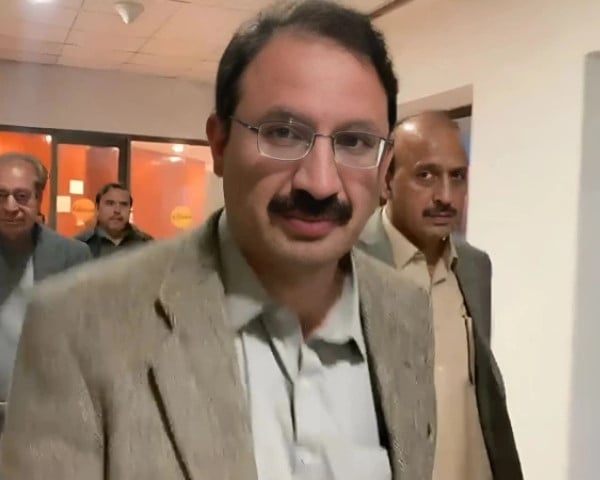 巴基斯坦正义运动党的Junaid Akbar当选PAC主席